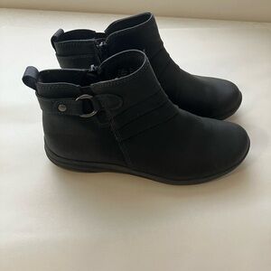 Earth Sprit Booties Women’s Sz 6.5‎ Black Size Zip Fall Comfort Casual